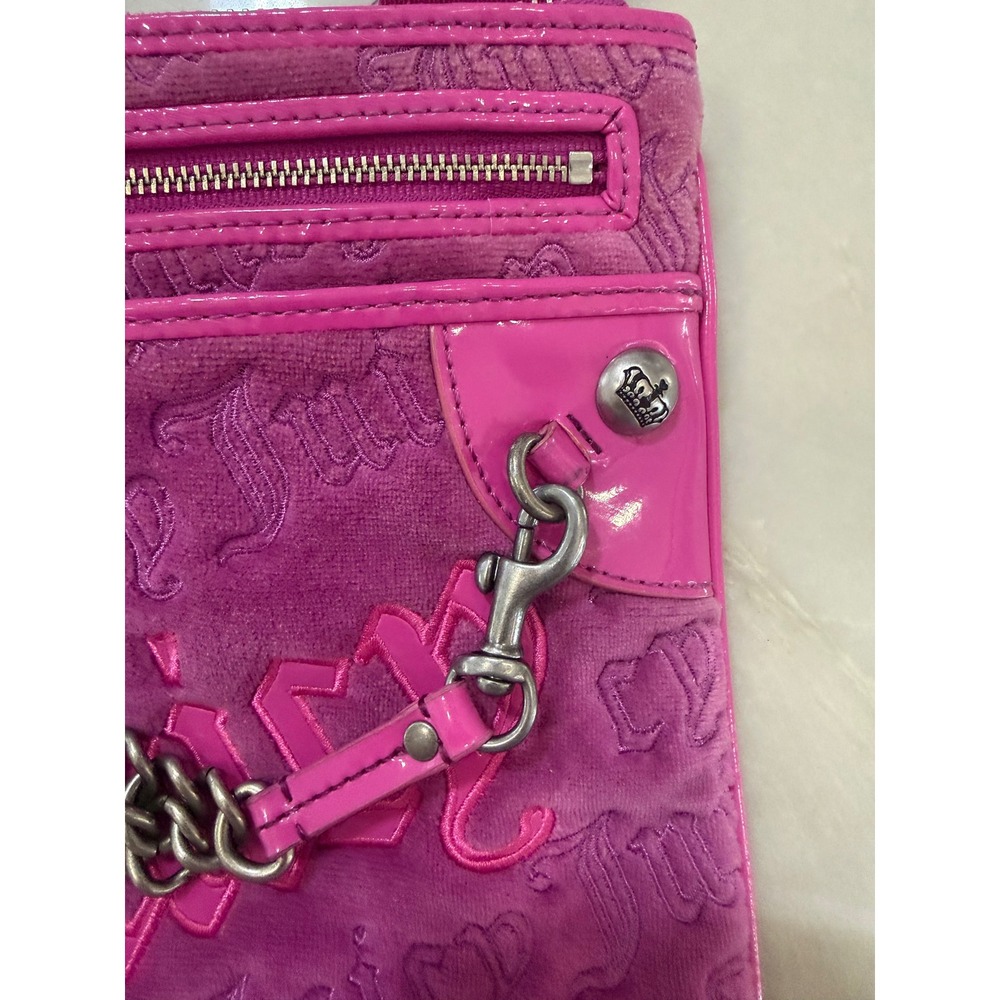Juicy Couture Pink Velour Embossed Logo Crossbody Bag Y2K Patent Trim Chain #113 - Picture 11 of 15